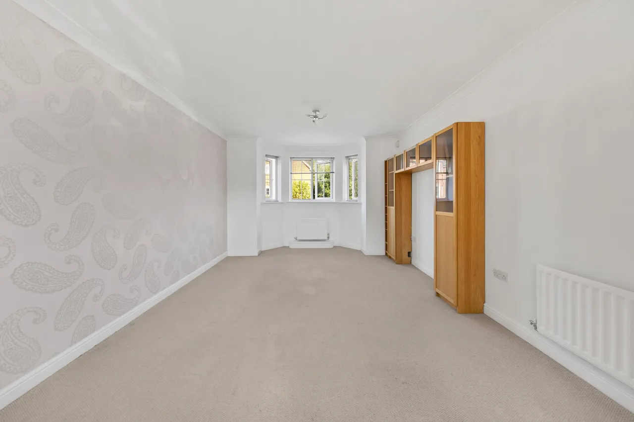 Thorneycroft Drive, Warrington, Warrington, WA1 3FW, photo 3