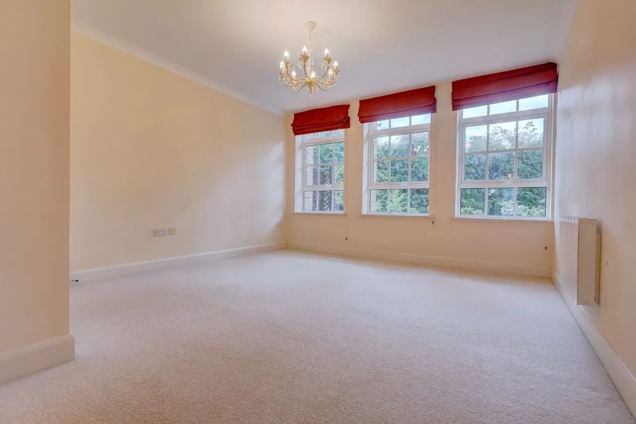 De Havilland Drive, Hazlemere, HP15, photo 10