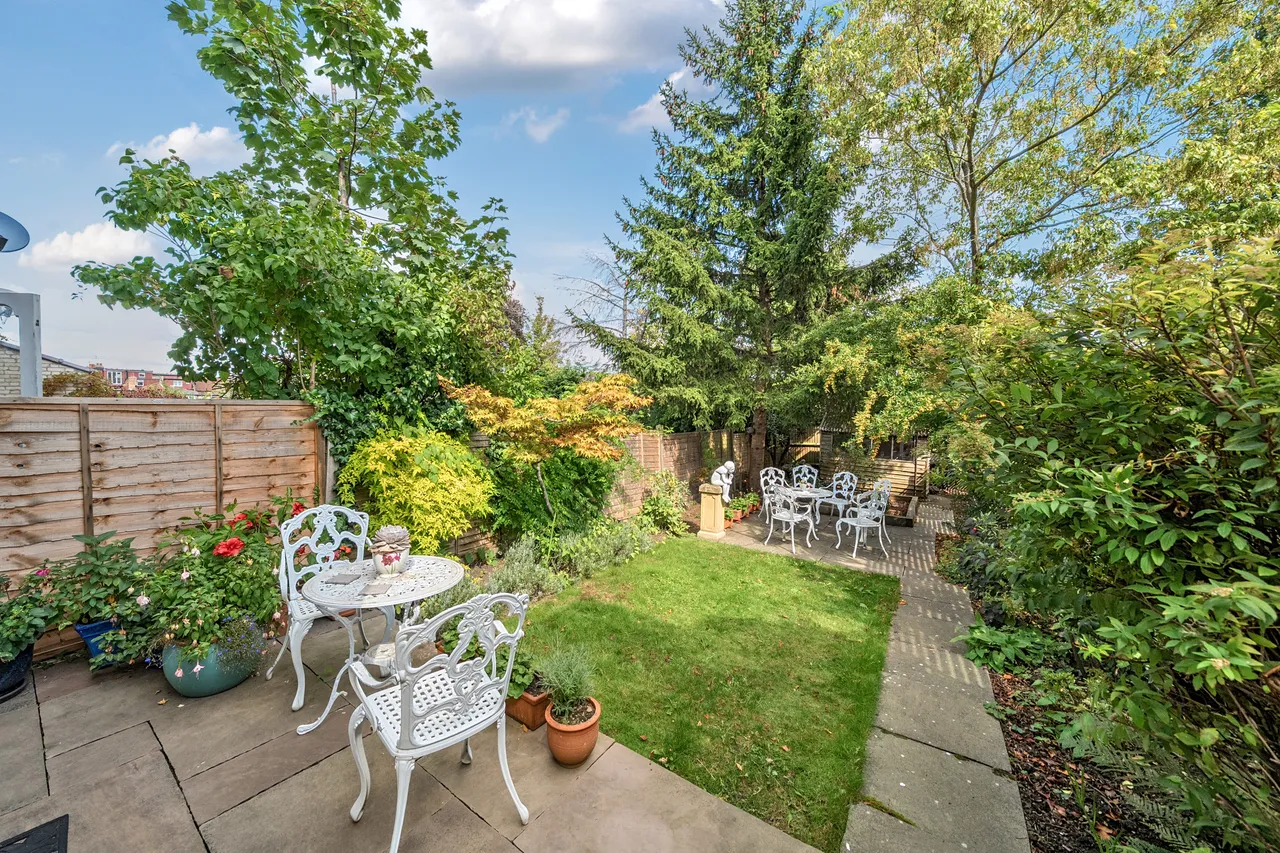 Rosebery Road, London, N10, photo 11