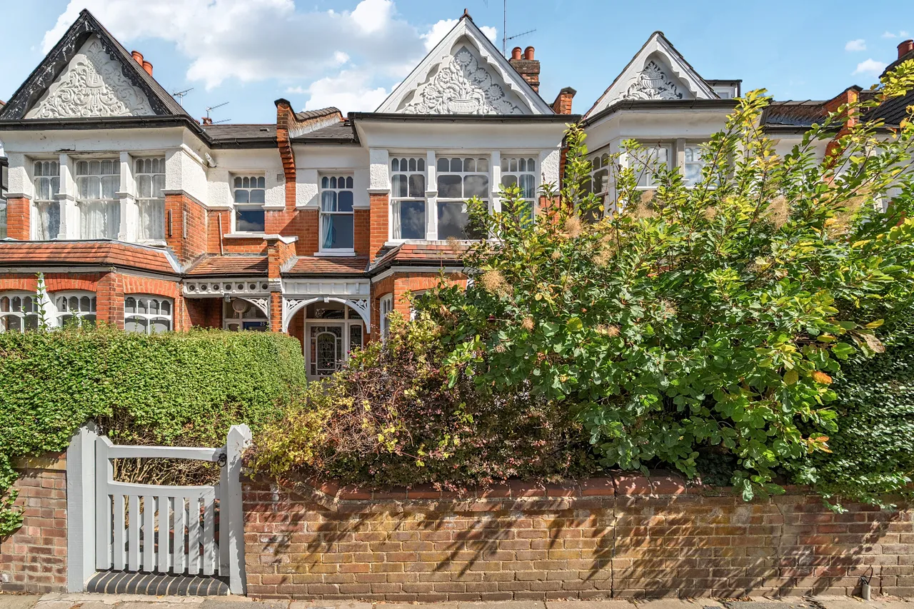Rosebery Road, London, N10, photo 19