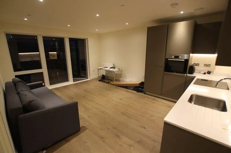 Europa House, Street, SE18, photo 3