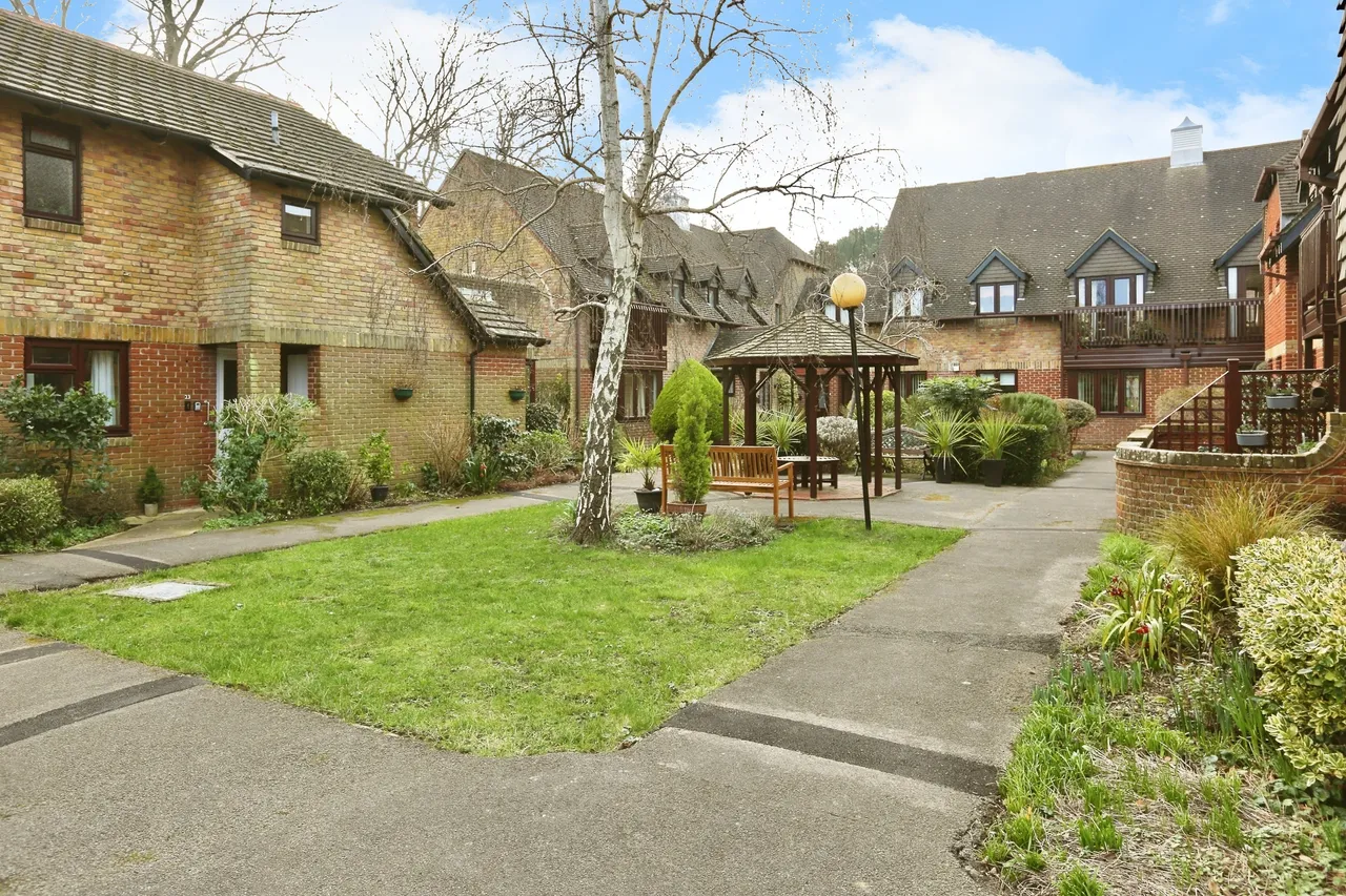 Garden Mews, Warsash, SO31, photo 14