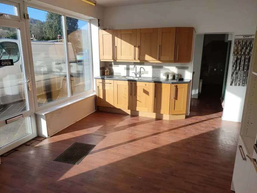 Hawarden Road, Caergwrle, Flintshire, LL12, photo 4