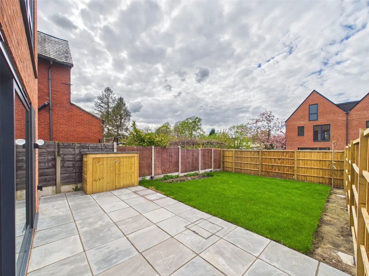 Mile End Lane, Stockport, Greater Manchester, SK2 6BP, photo 16