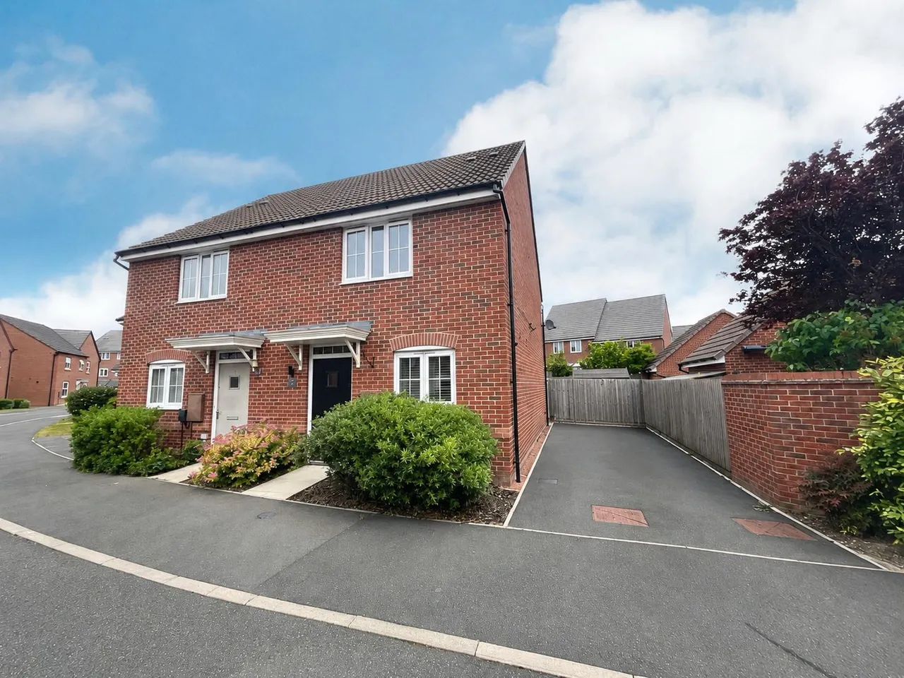 2 bed house for sale, Magpie Road, Nottingham, NG12