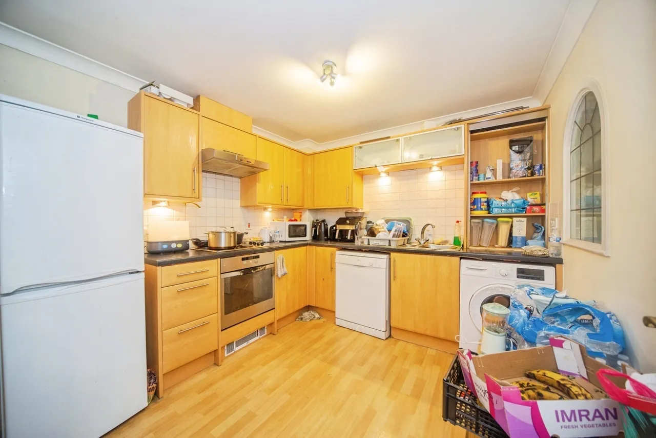 Channon Court, The Dell, SO15, photo 5