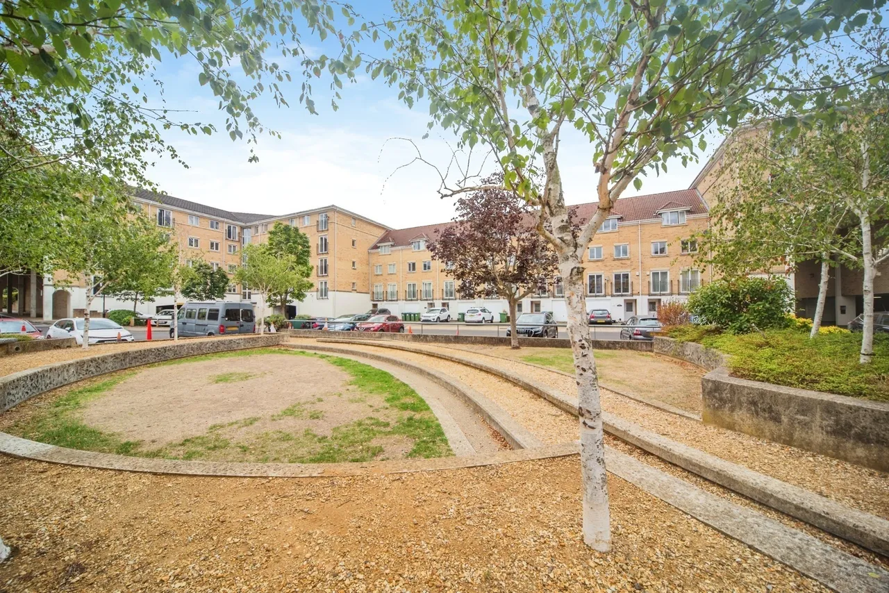 Channon Court, The Dell, SO15, photo 11