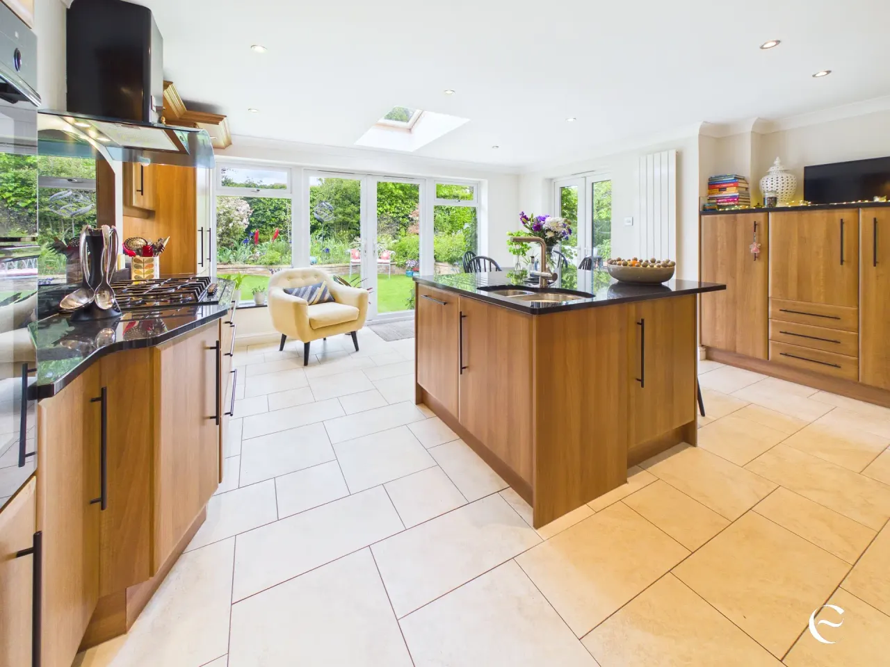 Priory Gardens, Stamford, PE9 2EG, photo 7