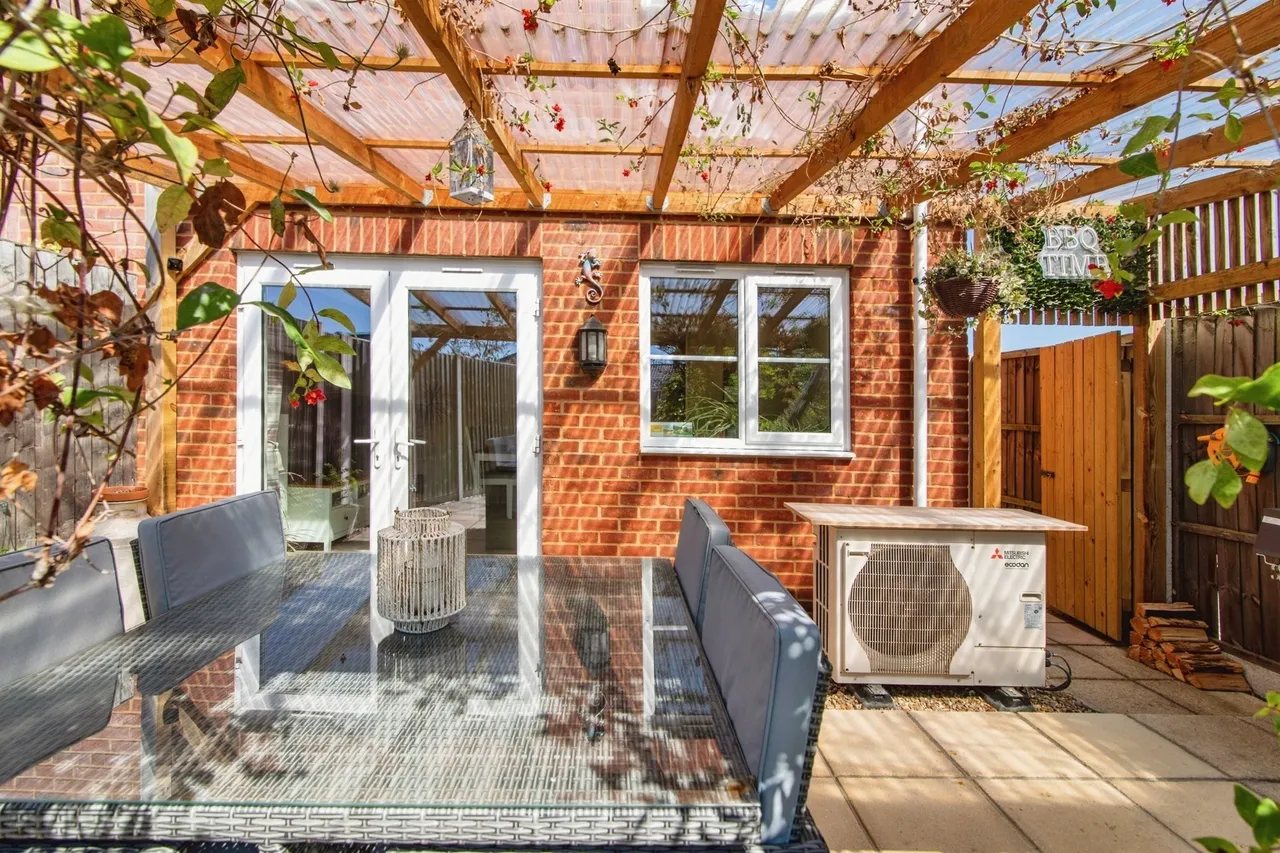 Forge Terrace, Hales, Norwich, photo 11