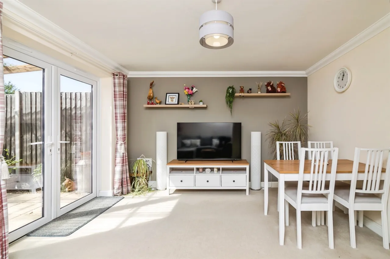 Forge Terrace, Hales, Norwich, photo 4