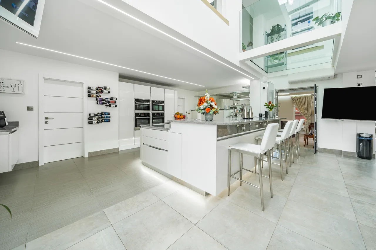 Gerrards Cross, Buckinghamshire, photo 21