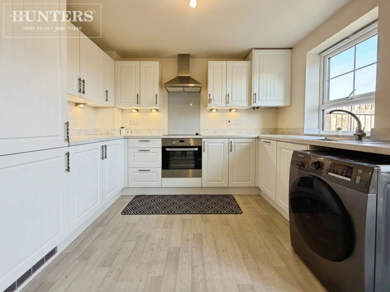 Newland Avenue, Cudworth, S72, photo 4