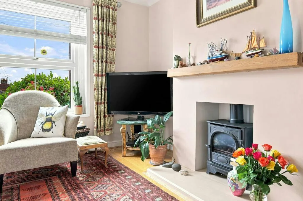 Colchester Road, Halstead, CO9, photo 3