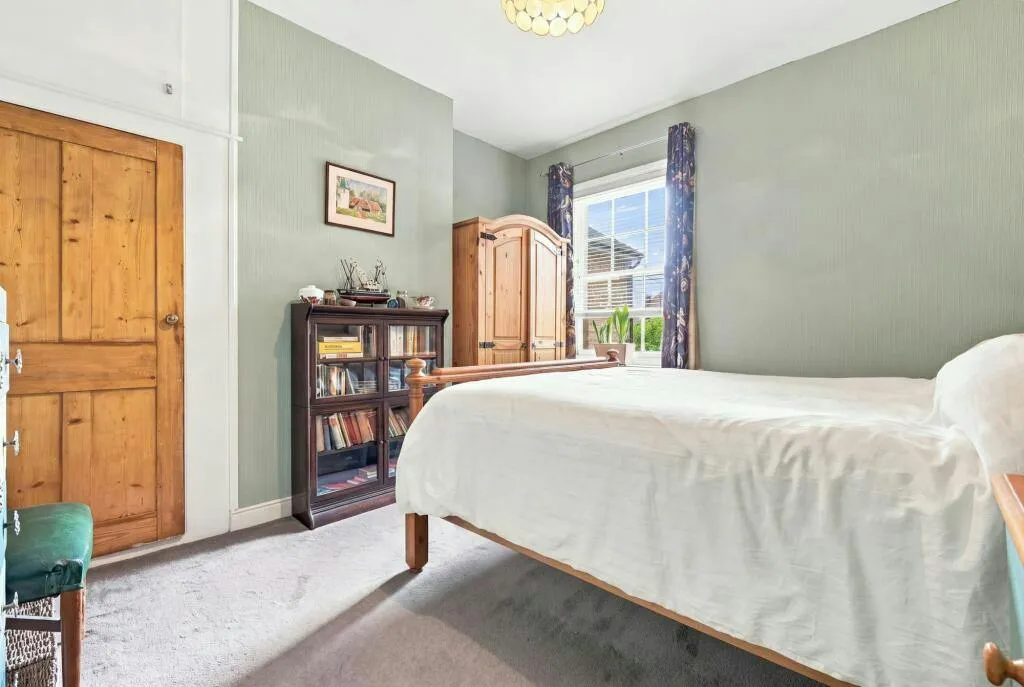 Colchester Road, Halstead, CO9, photo 9