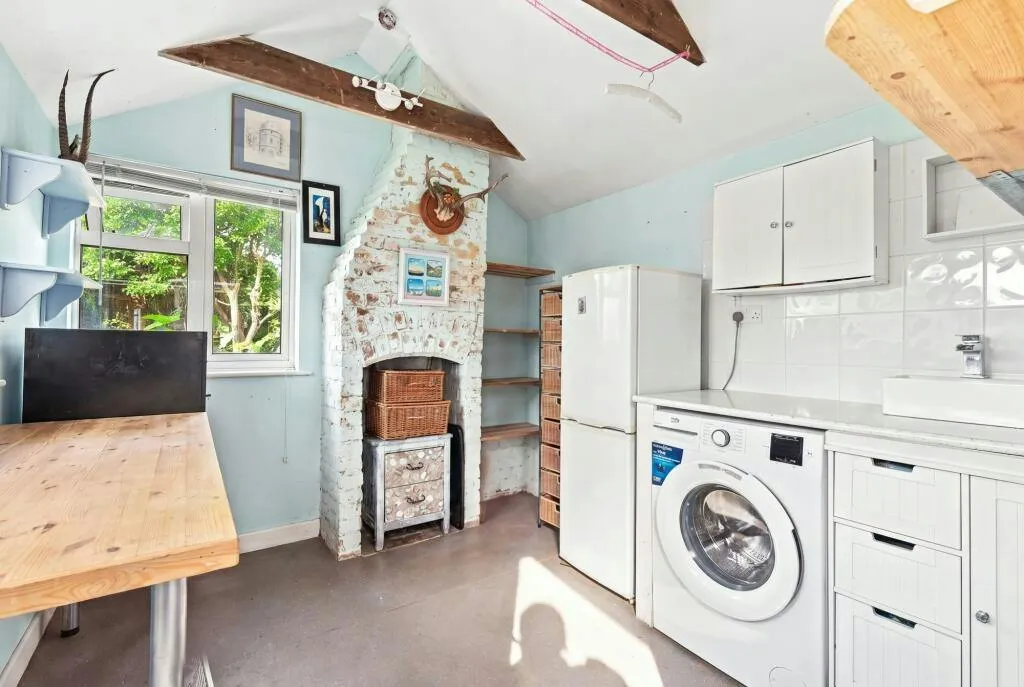 Colchester Road, Halstead, CO9, photo 13