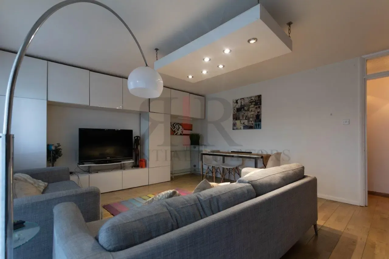 1 bed flat to rent, Packington Street, London, SE1