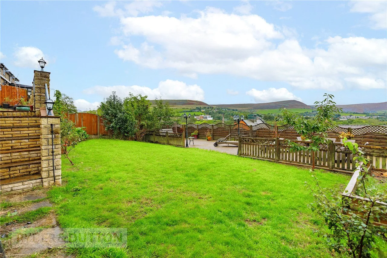 Woodmeadow Court, Mossley, OL5, photo 21