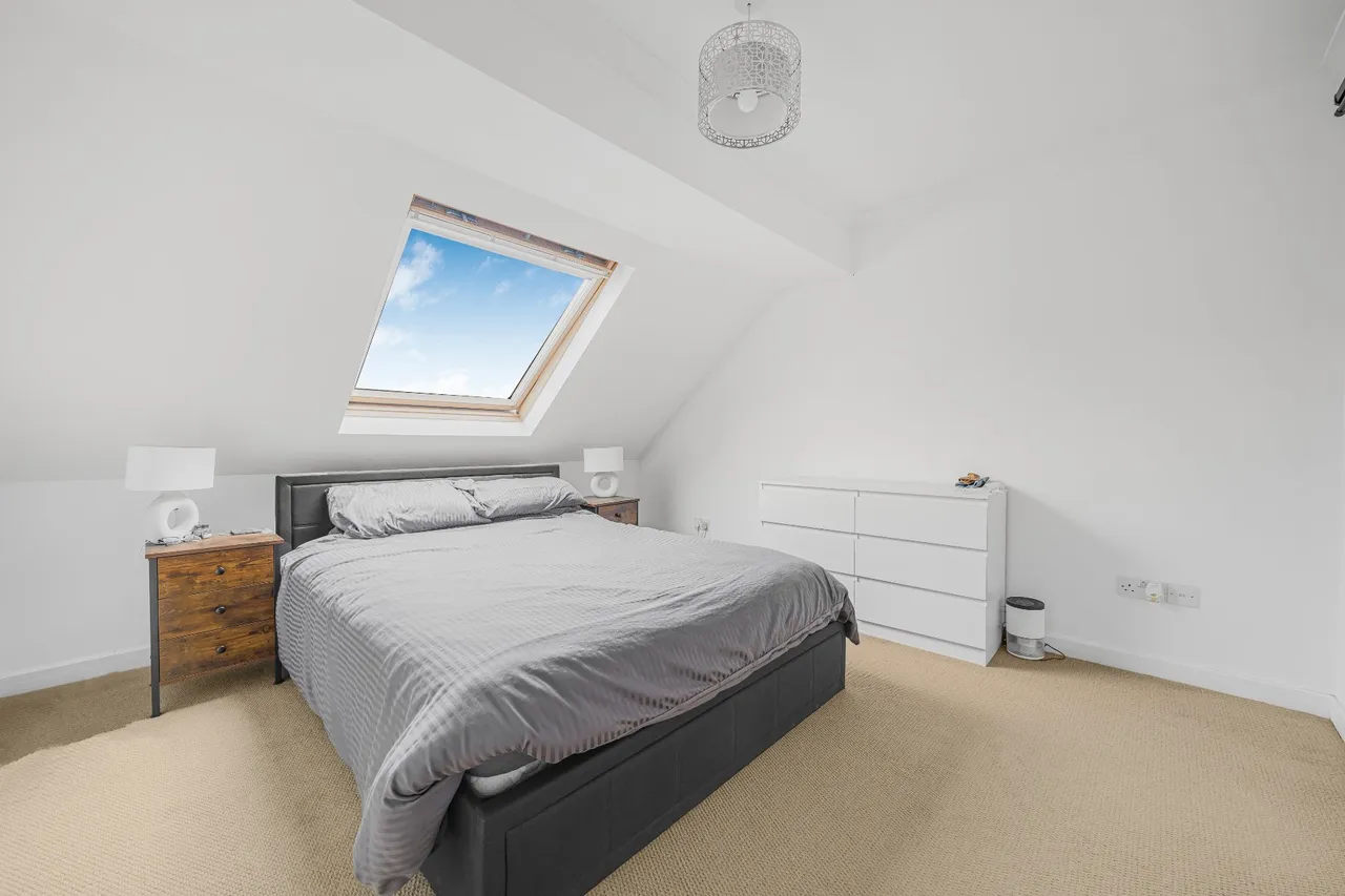 Church Street, Walton-On-Thames, KT12, photo 7