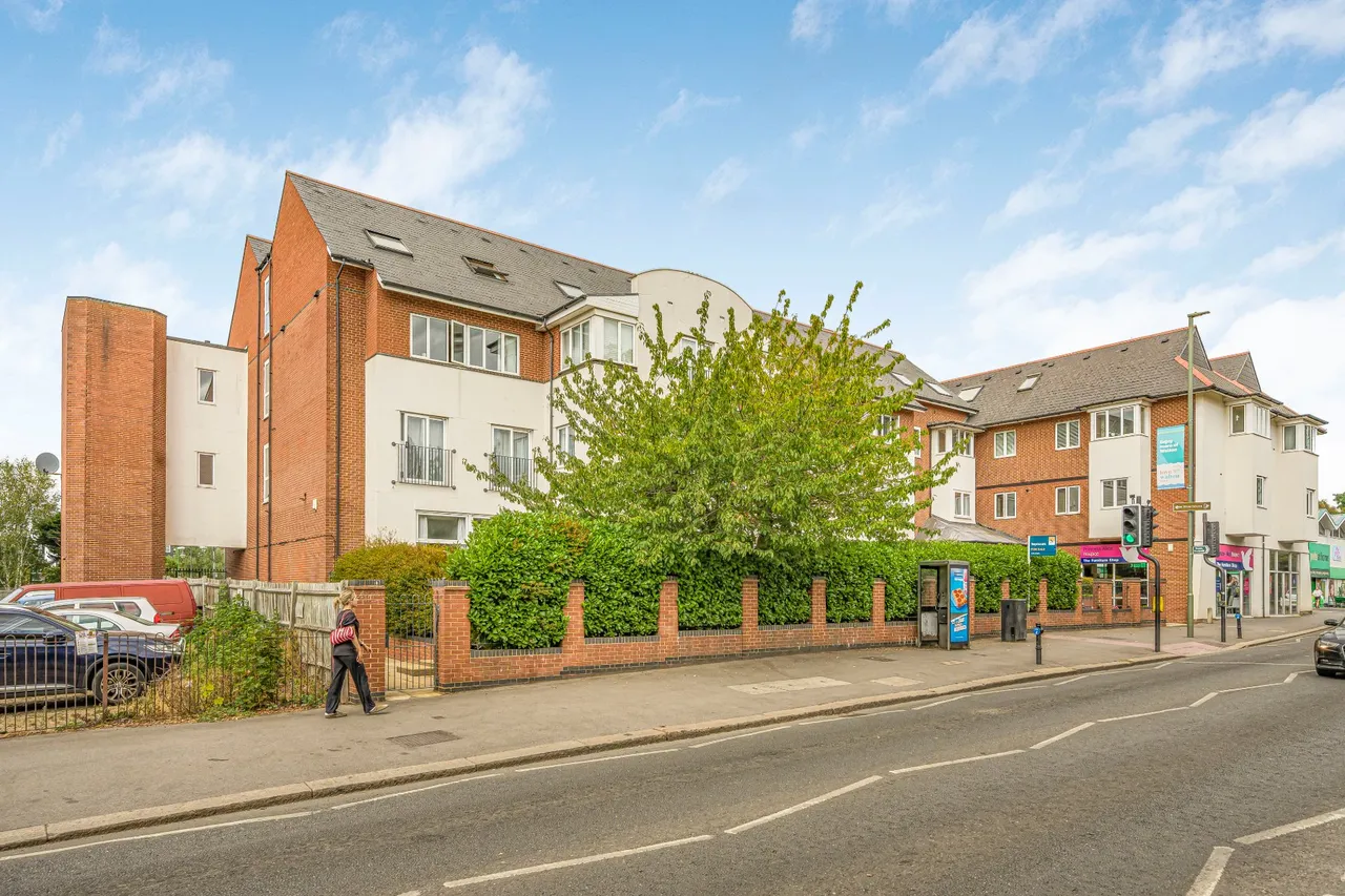 Church Street, Walton-On-Thames, KT12, photo 10
