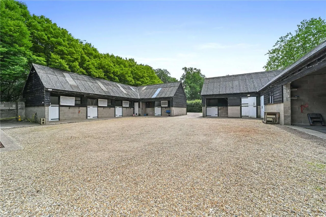 Barn Cottage, Little Horkesley, Colchester, Essex, CO6 4DT, photo 5