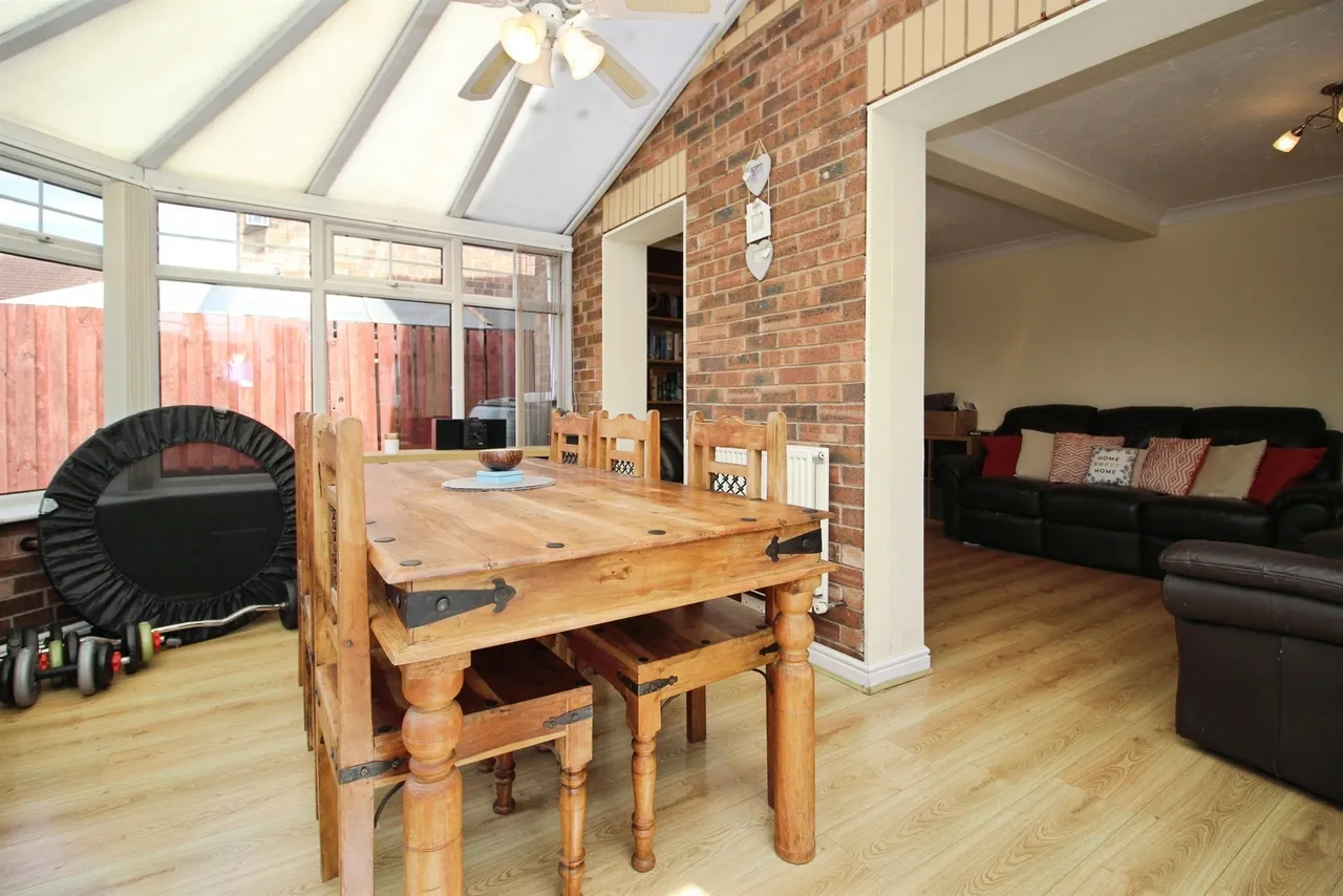 Marsh Road, Castleford, photo 7