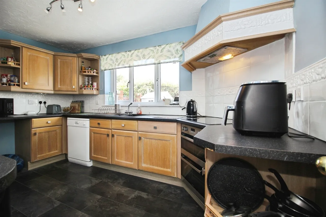 Marsh Road, Castleford, photo 9