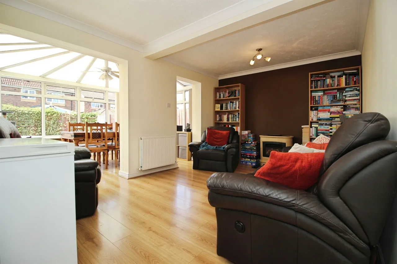 Marsh Road, Castleford, photo 6