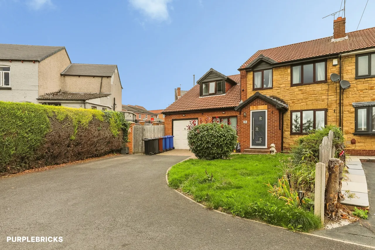 Reed Close, Barnsley, S73, photo 2
