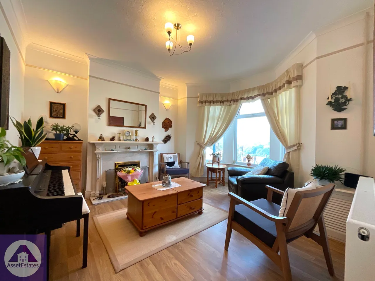 Bryngwyn Road, Six Bells, photo 4