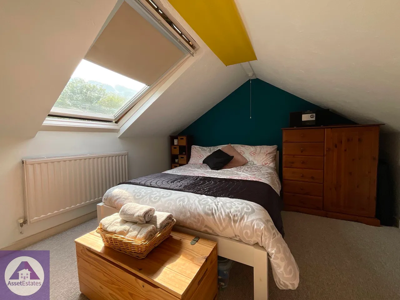 Bryngwyn Road, Six Bells, photo 18