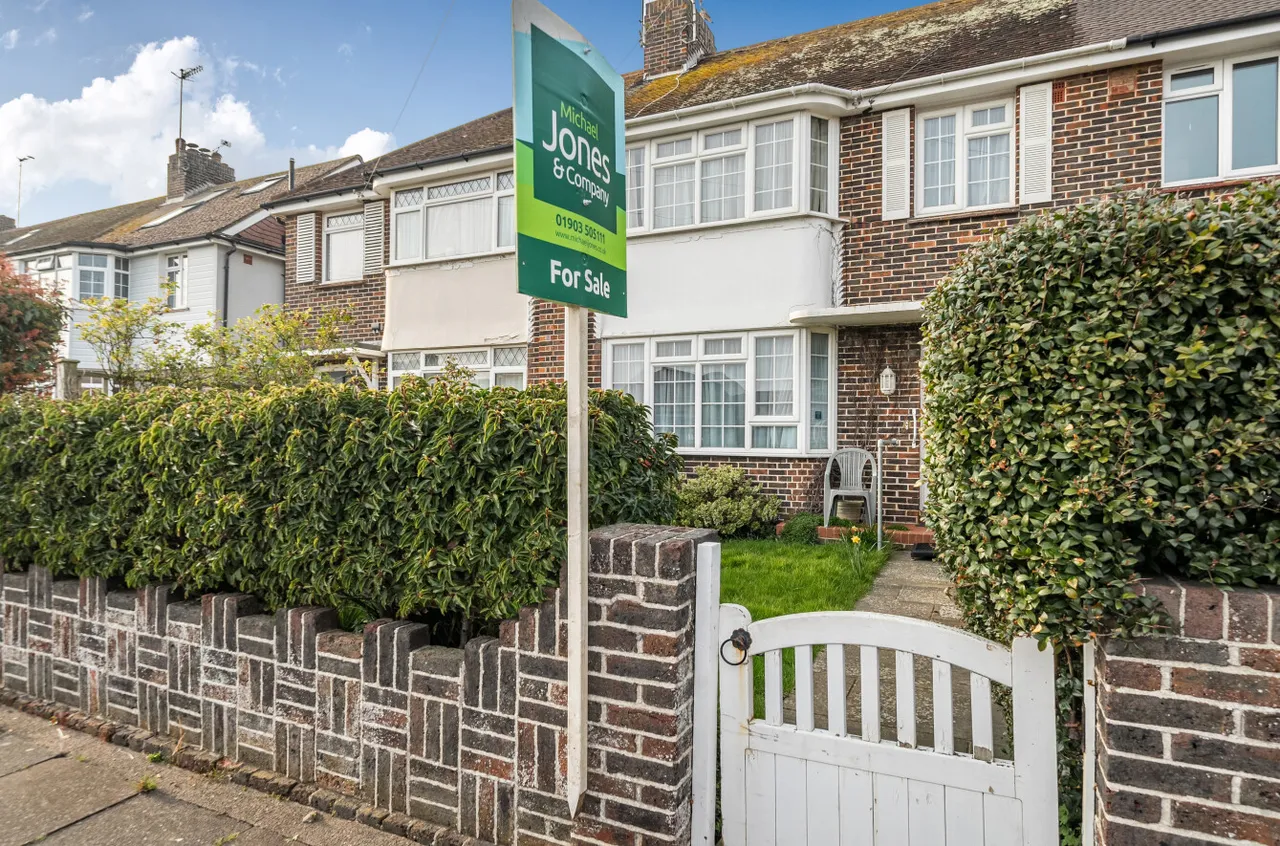 Keymer Crescent, Goring-by-Sea, BN12, photo 15