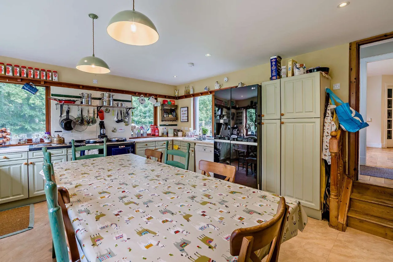Glentruim, Newtonmore, Inverness-Shire, PH20 1BE, photo 7