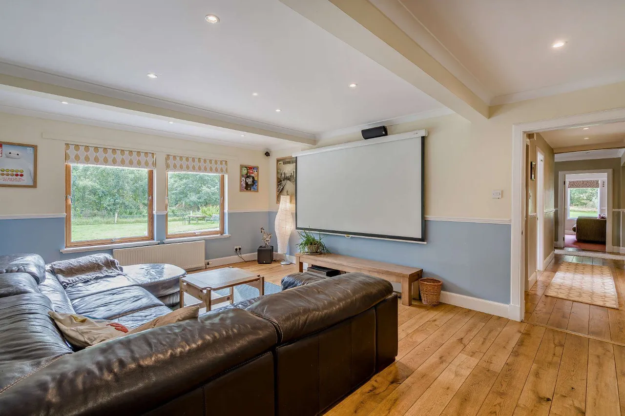 Glentruim, Newtonmore, Inverness-Shire, PH20 1BE, photo 10