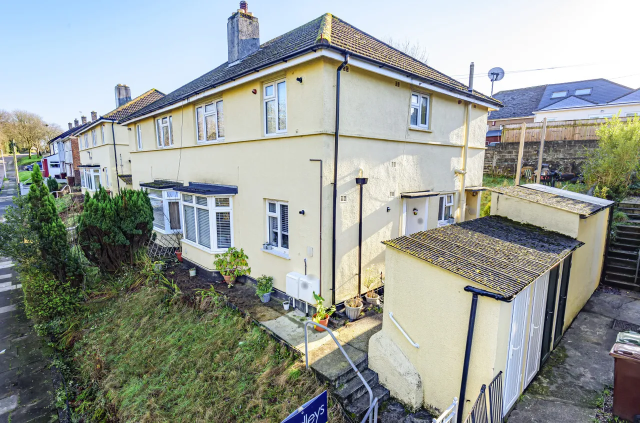1 bed property for sale — Rothesay Gardens, Plymouth, Devon, PL5