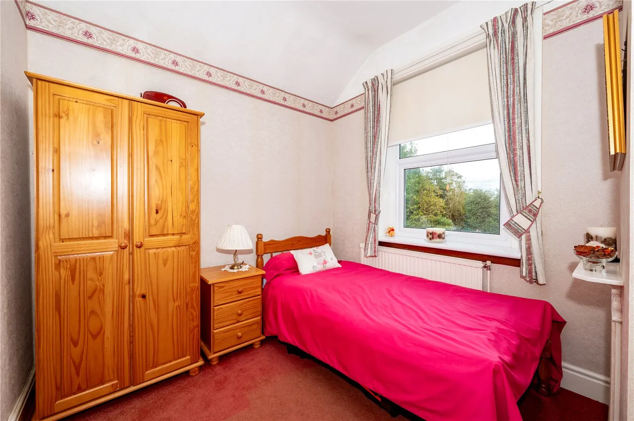 Birchfield Road, Headless Cross, Redditch, Worcestershire, B97 4NA, photo 15