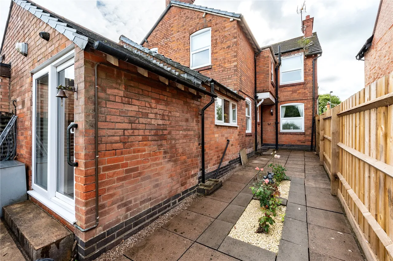 Birchfield Road, Headless Cross, Redditch, Worcestershire, B97 4NA, photo 19