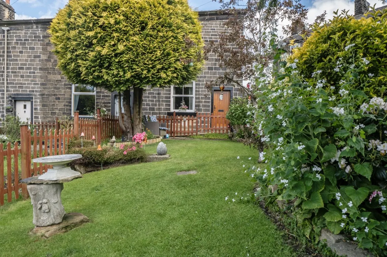 Mount Pleasant, Nangreaves, BL9, photo 10
