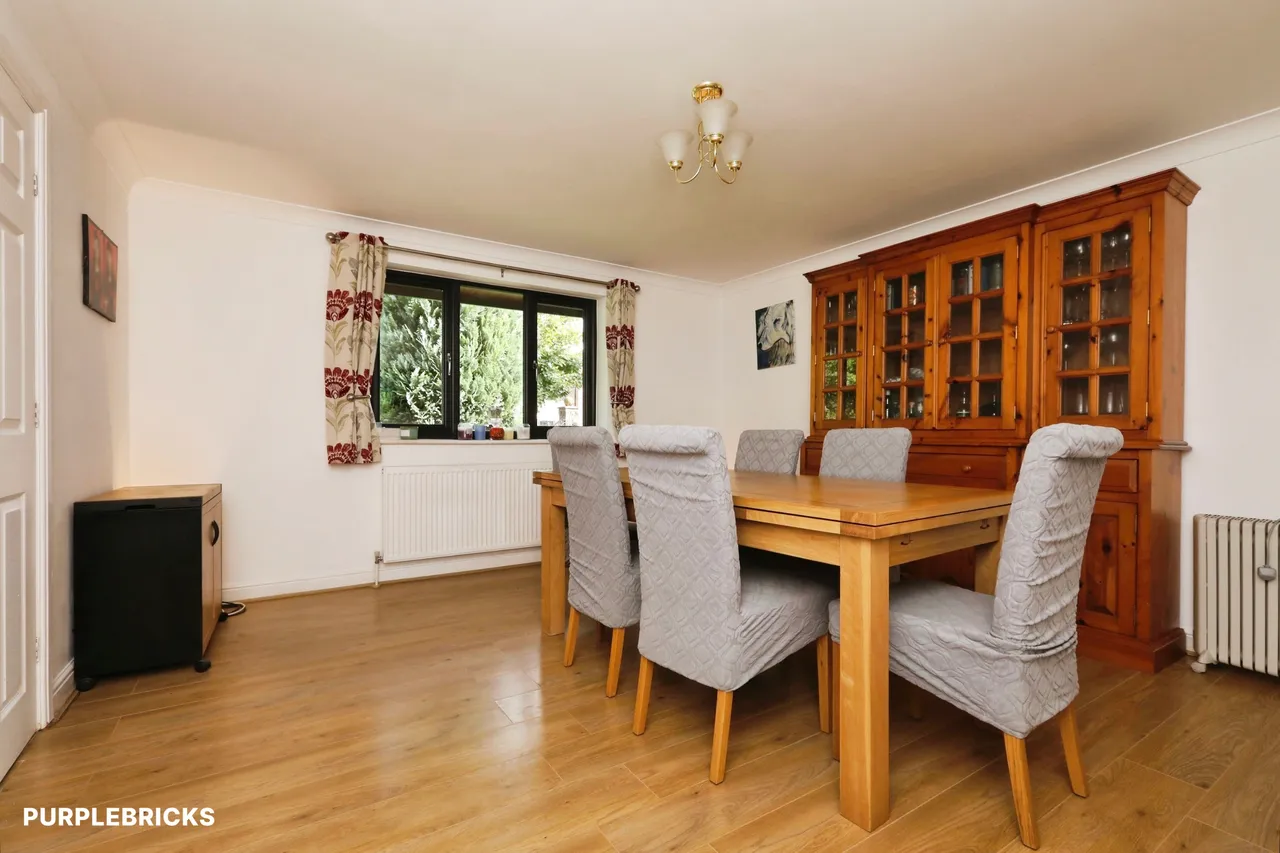 Deans Close, Misterton, DN10, photo 13