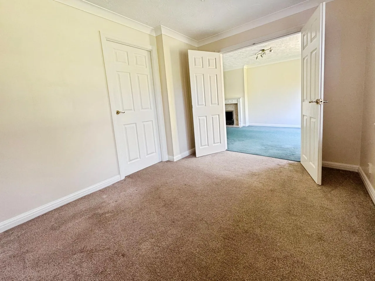 Bowscale Close, Gamston, NG2, photo 12