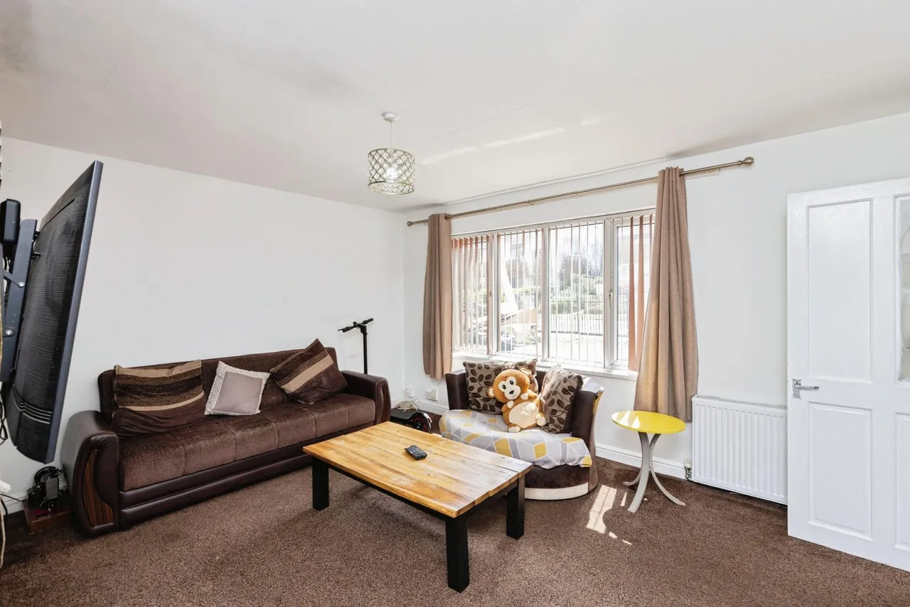 Knowles Lane, Bradford, BD4, photo 4