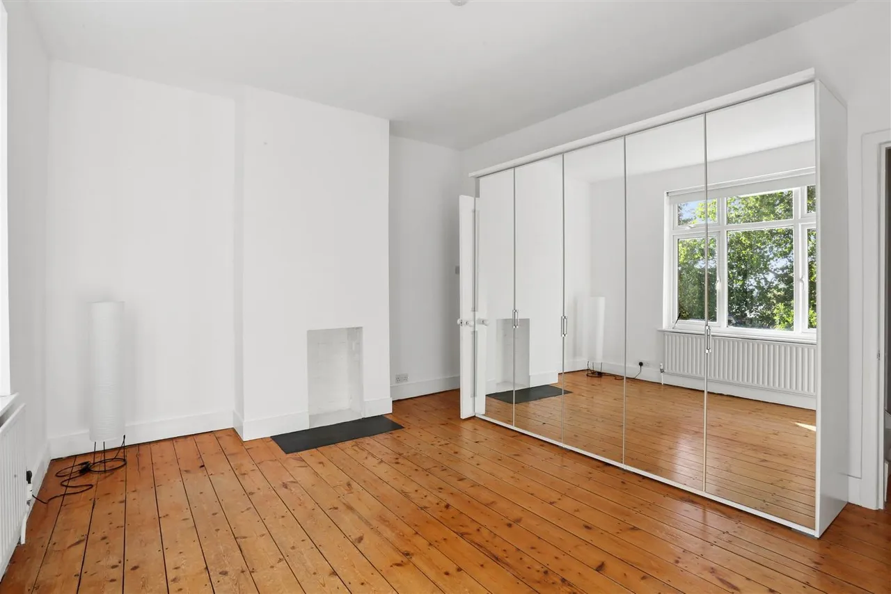 Benhill Road, Sutton, SM1, photo 22