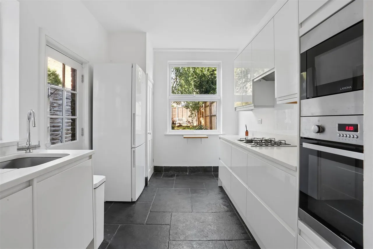 Benhill Road, Sutton, SM1, photo 14