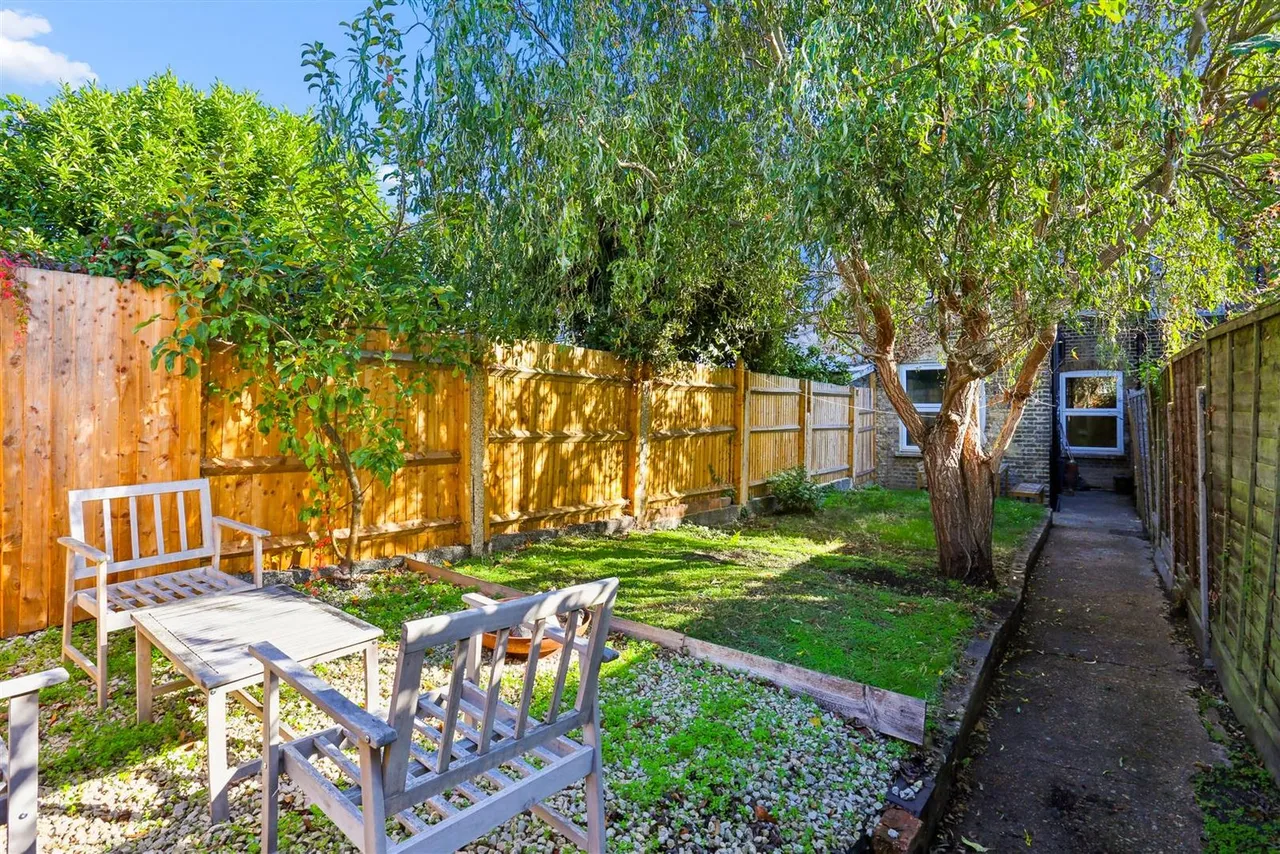 Benhill Road, Sutton, SM1, photo 18