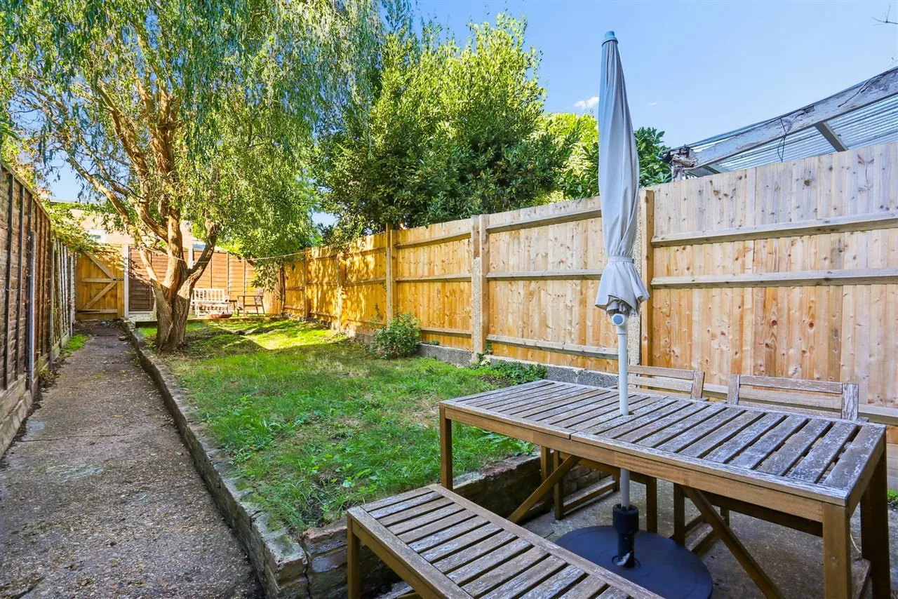 Benhill Road, Sutton, SM1, photo 4