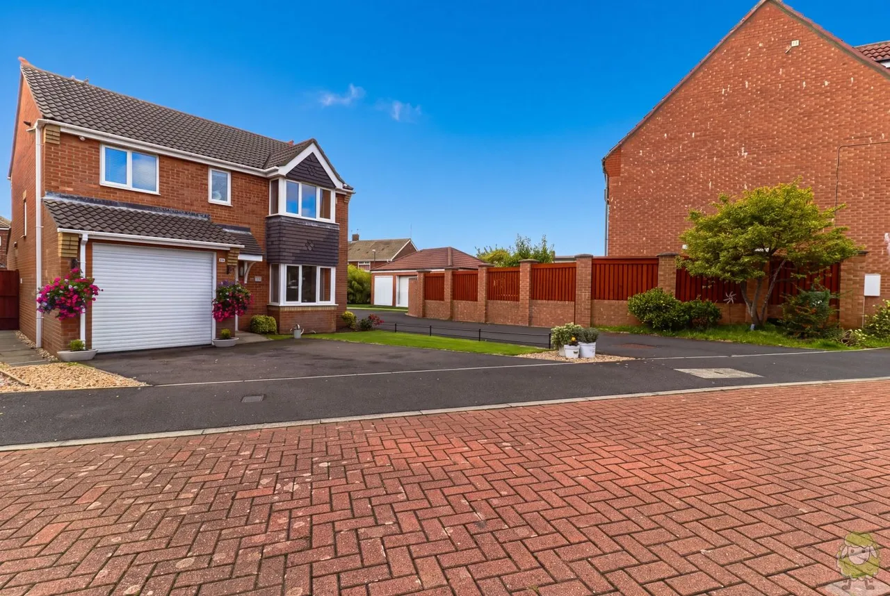 Callum Drive, South Shields, NE34, photo 2