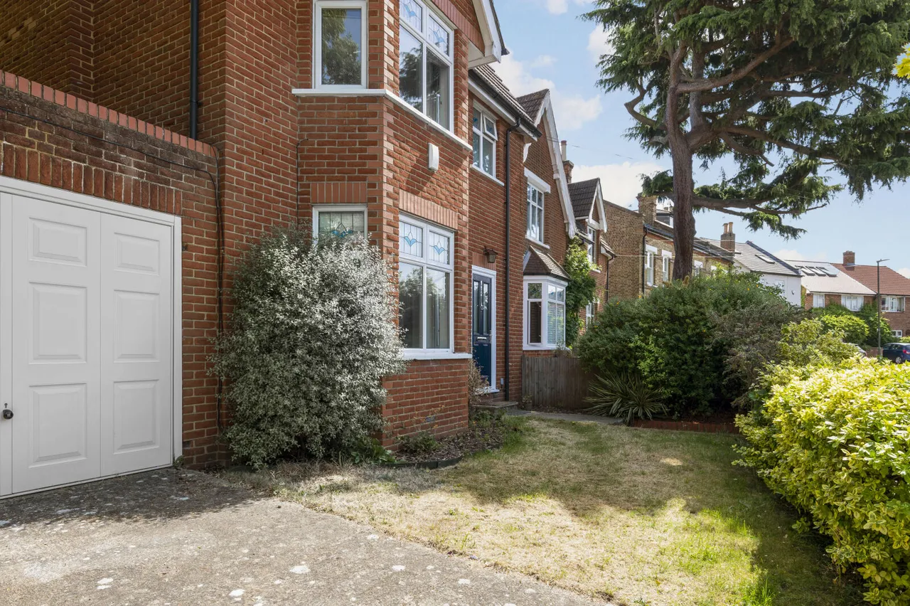 Amity Grove, West Wimbledon, SW20, photo 2