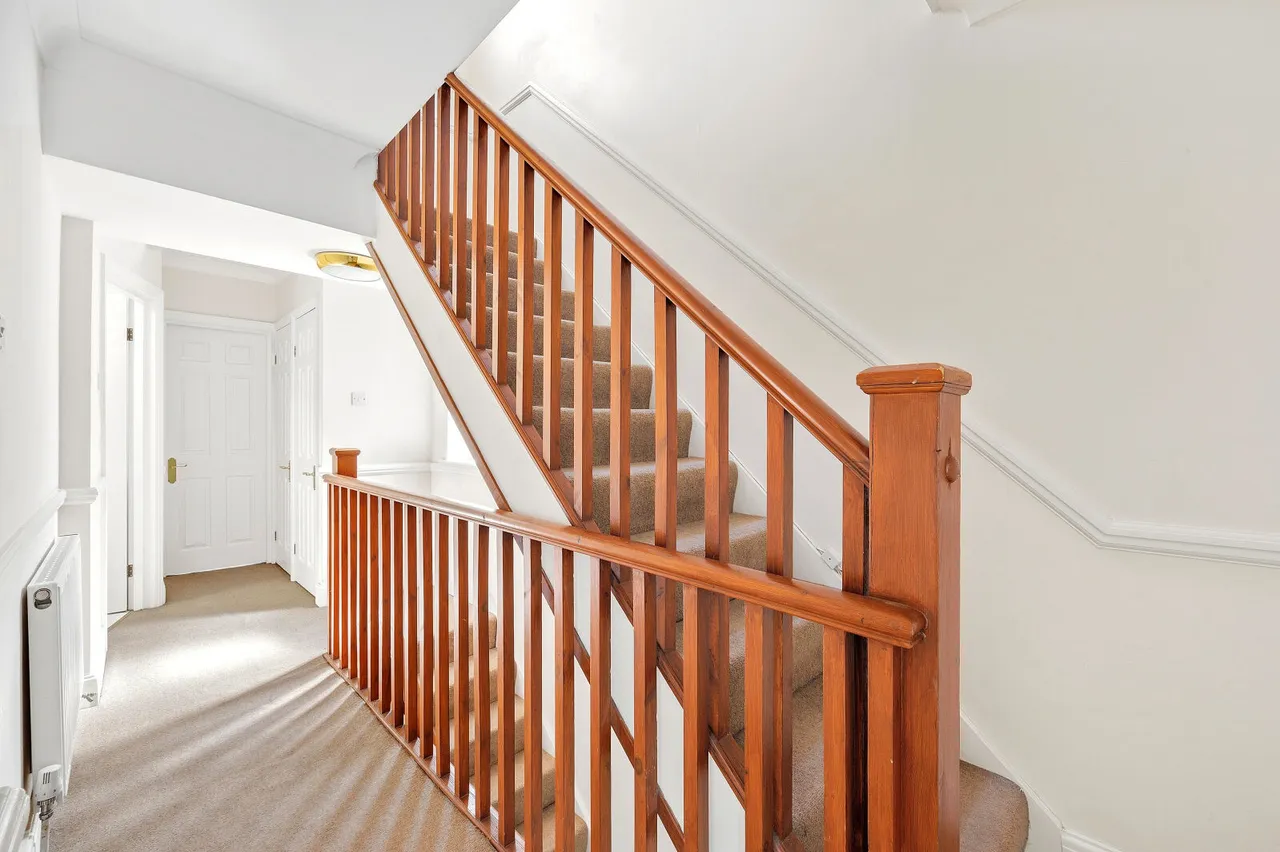 Amity Grove, West Wimbledon, SW20, photo 16