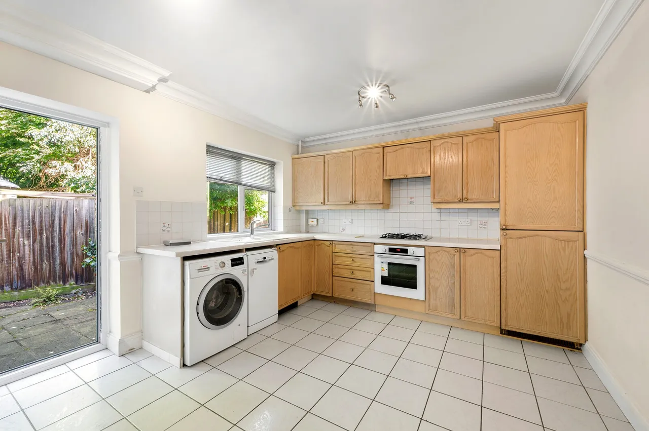 Amity Grove, West Wimbledon, SW20, photo 11