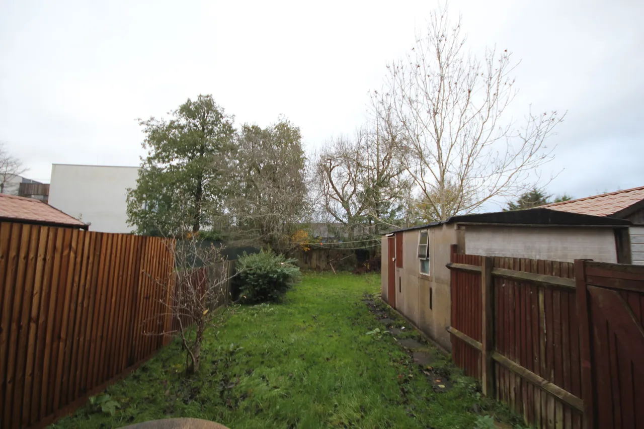 Dorchester Avenue, Harrow, photo 8