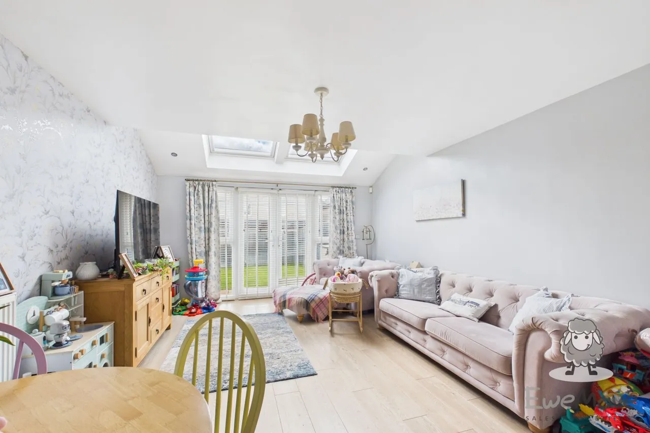 Stephenson Grove, Rainhill, L35, photo 2